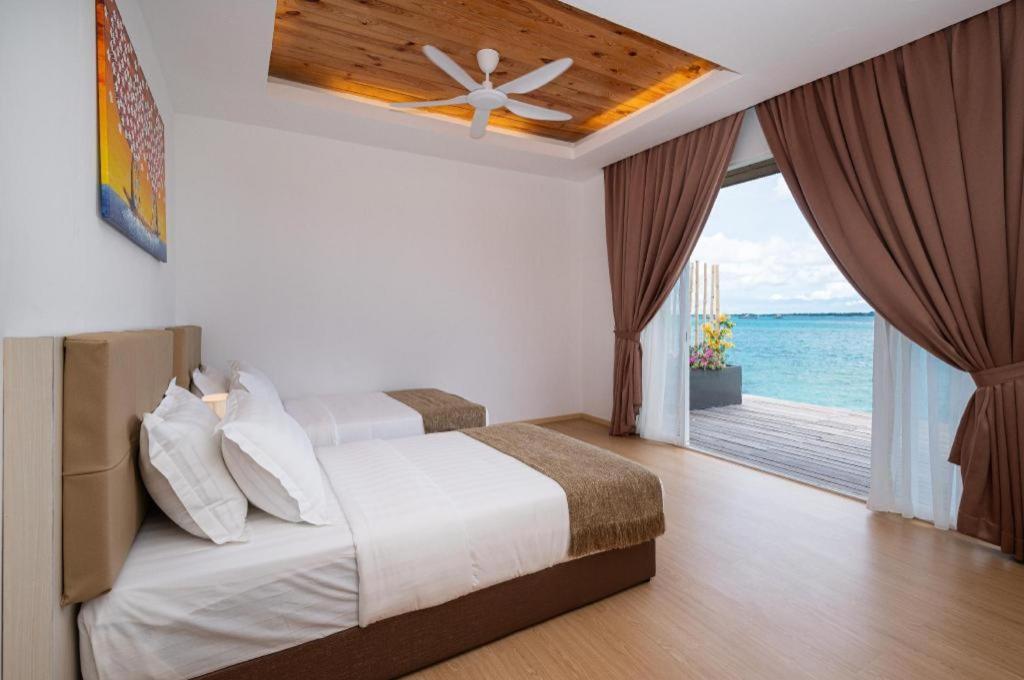 Sand Bay Resort Semporna Eksteriør bilde